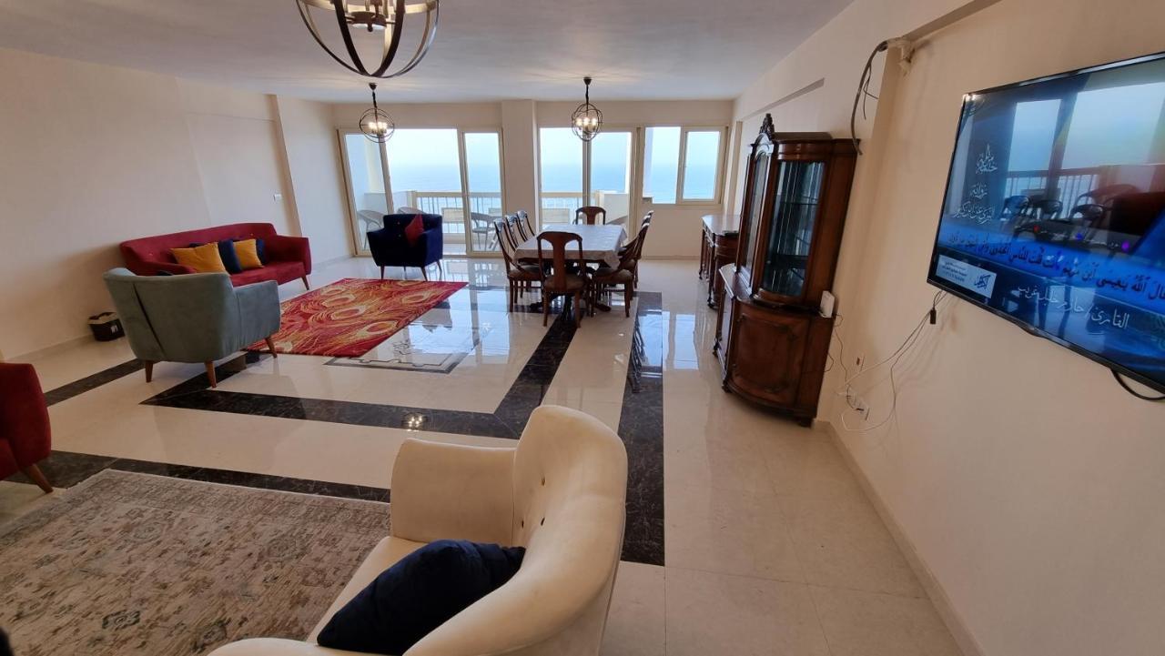 Alex Sea View Apartment - Families Only Alexandrië Buitenkant foto