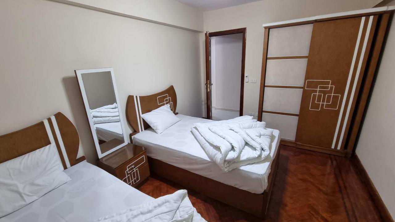 Alex Sea View Apartment - Families Only Alexandrië Buitenkant foto