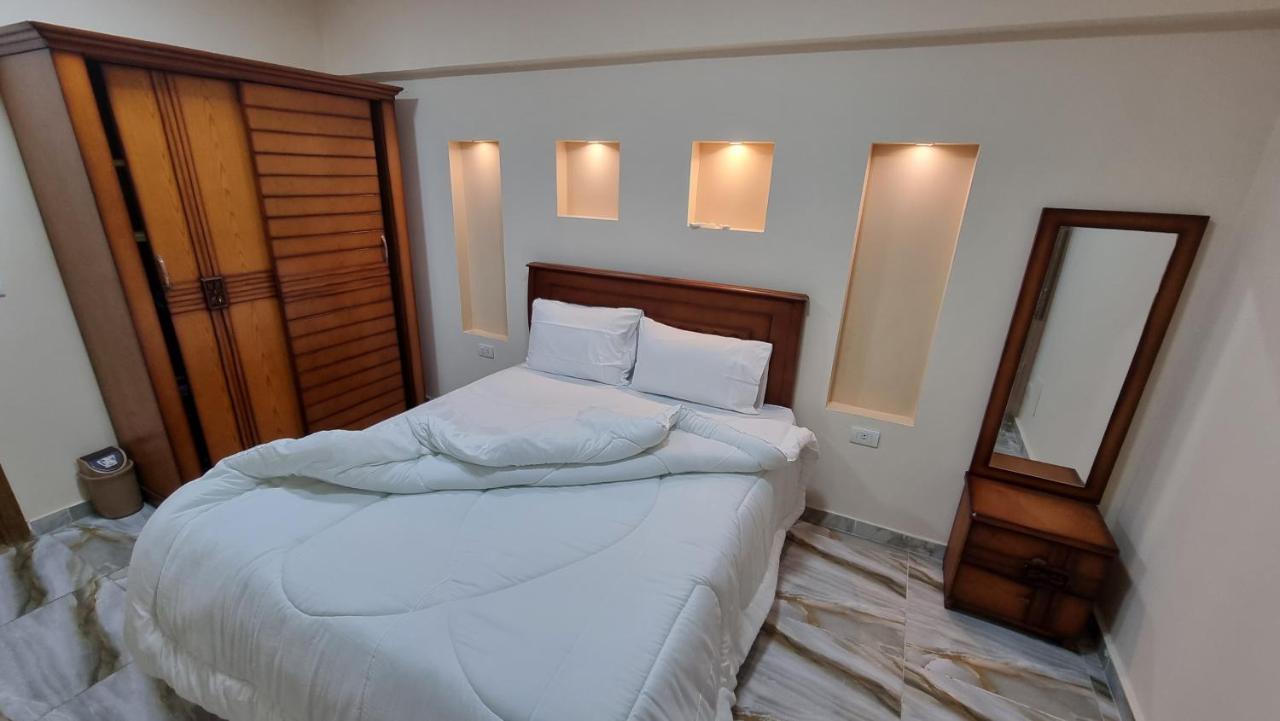 Alex Sea View Apartment - Families Only Alexandrië Buitenkant foto